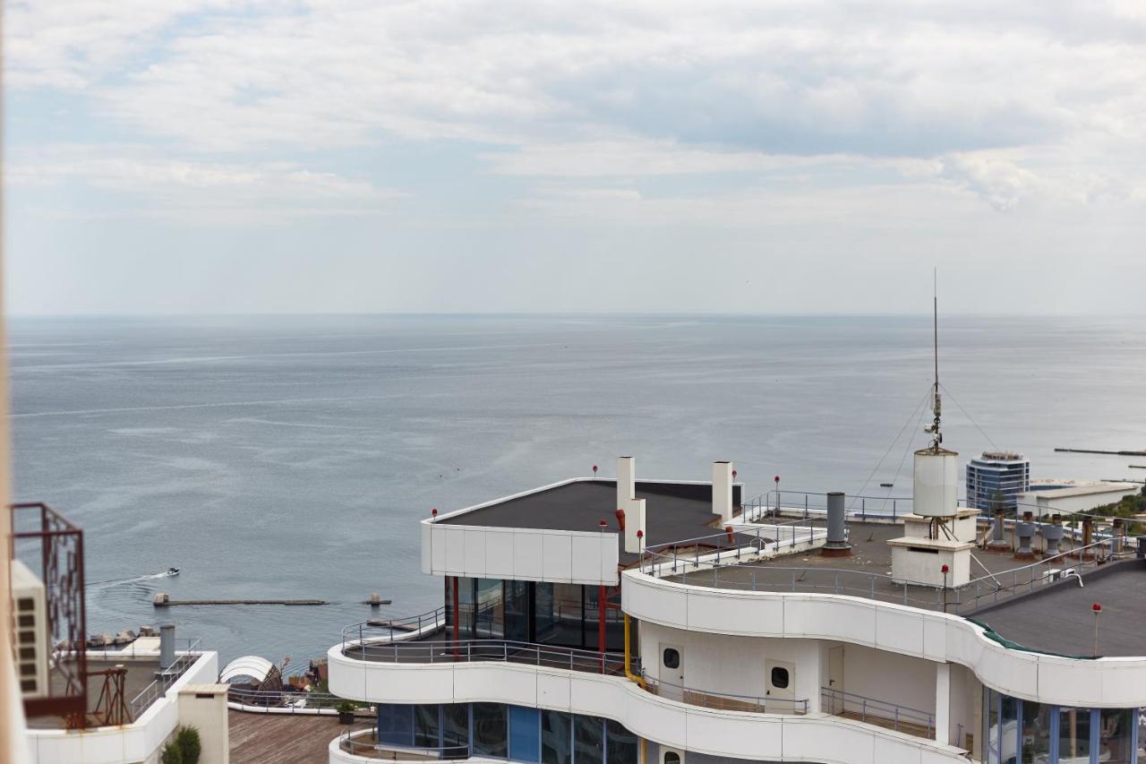 Board apart hotel Odessa Buitenkant foto