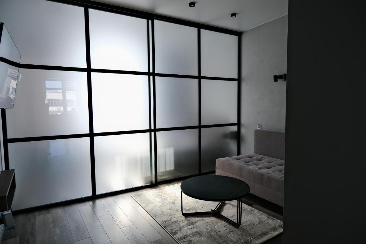 Board apart hotel Odessa Buitenkant foto